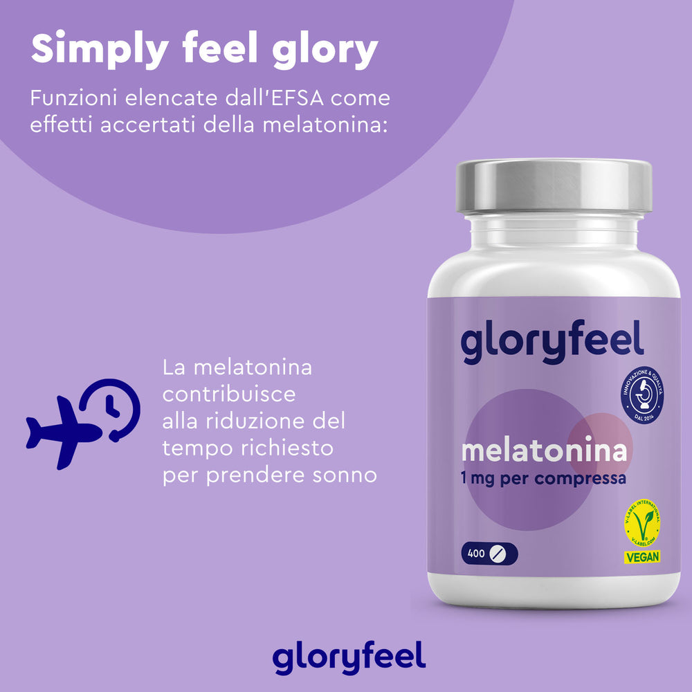 La bottiglia viola e bianca di Melatonina in compresse di GloryFeel GmbH Italy presenta un testo in italiano che ne evidenzia i benefici per il sonno. La sua certificazione vegana assicura che queste compresse vegane si adattino a uno stile di vita basato sulle piante.