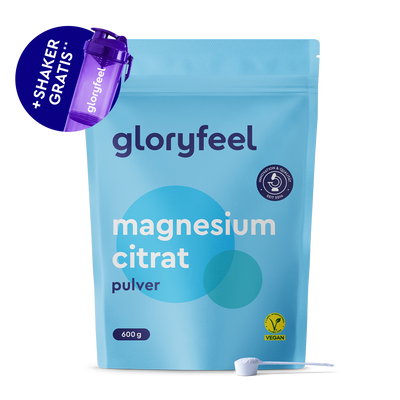 Un sacchetto blu da 600 g di gloryfeel Italia Magnesio citrato in polvere, vegano, include un misurino e presenta una promozione gratuita dello shaker viola.