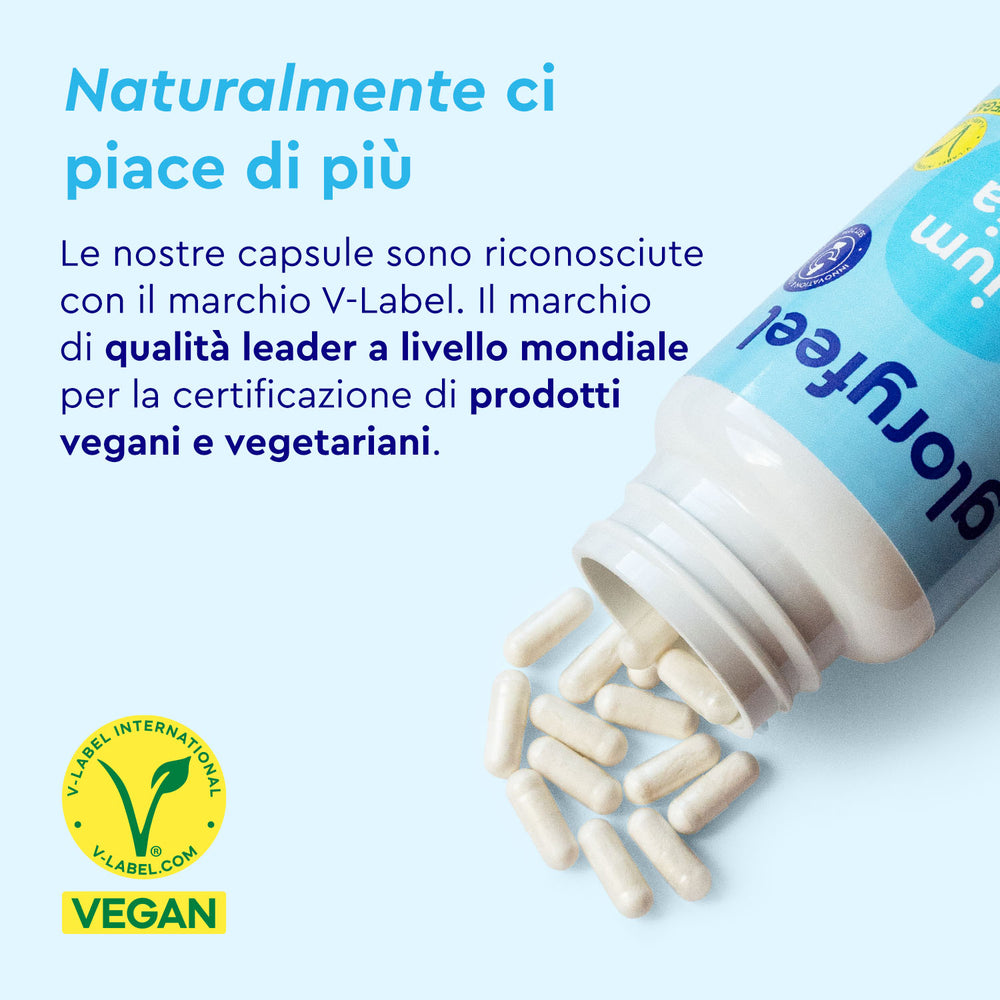 Una bottiglia di Probiotici Premium Howaru di gloryfeel Italia è rovesciata su una superficie azzurra accanto a un testo sulla sua certificazione vegana e al logo V-Label Vegan.